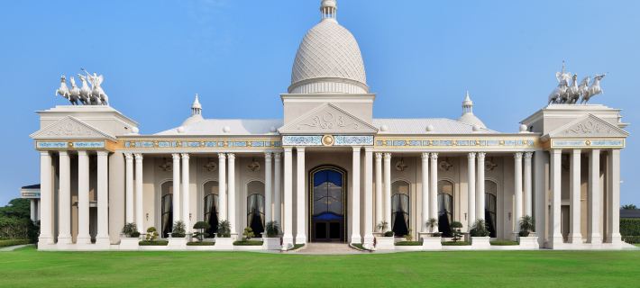 Sheraton Grand Palace Indore Hotels in Indore