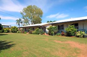 Matildas End Holiday Units