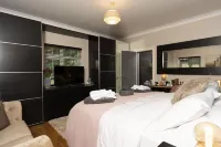 Stay at-FL Hotels in 