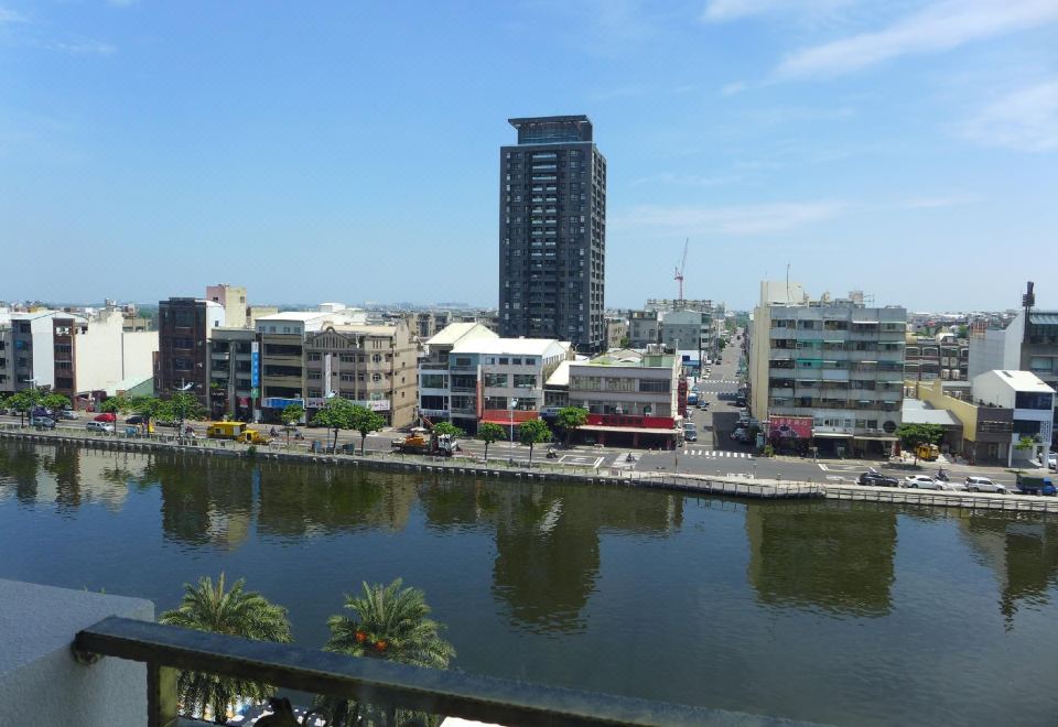 1. 안핑 켄싱턴 호..