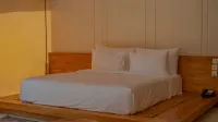 Kadena Glamping Dive Resort - Anyer Banten Hotel di Kecamatan Cinangka