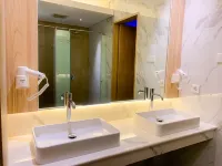 Whiz Capsule Hotel Thamrin Jakarta