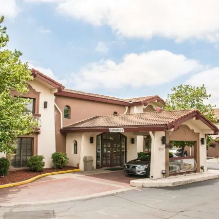 Econo Lodge Kalamazoo Near Wings Stadium