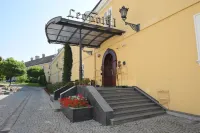 Hotel Leopold I Hotels in 