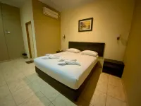 Parma City Hotel Hotels in Tampan