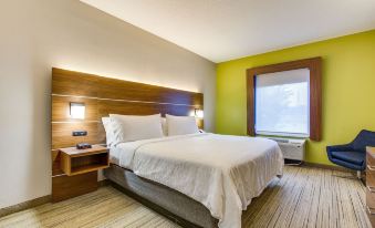 Holiday Inn Express Vincennes