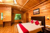 Majestic Beach Comforts Hotels in Varca