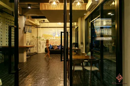 The Signature Nakhon Hotel Отели рядом с достопримечательностью «The National Museum of Nakhon Si Thammarat»