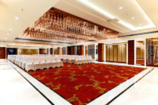 Hotel Madin