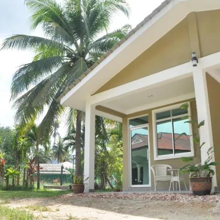 Sunset Bay Cottage