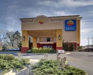 Comfort Inn & Suites فنادق في Clinton