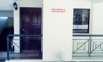 E Resort