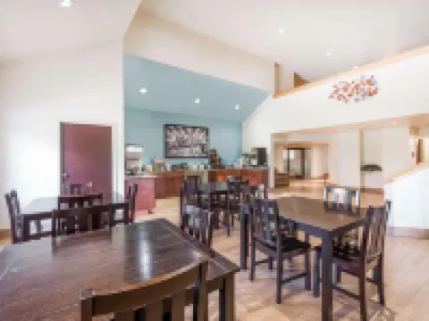 Super 8 by Wyndham Show Low Hotels in Show Low