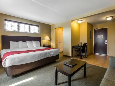 MainStay Suites Jacksonville Near Camp Lejeune Hotels in Jacksonville