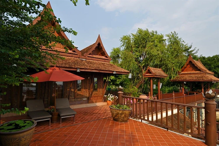 รูปภาพของจักรพงษ์ วิลล่า