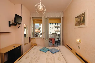 Hotel Elena Hotel a Belgirate