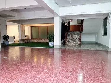 รูปภาพของมาย บางกอกน้อย