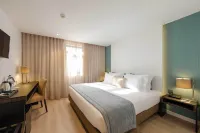 SDivine Fatima Hotel, Congress & Spirituality Hotels in Alvados