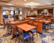 Comfort Inn & Suites Dover-Portsmouth - Swimmingpools