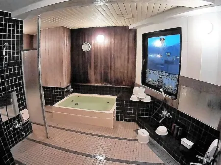 Asano Hotel Отели рядом с достопримечательностью «Kyu Moji Mitsui Club»