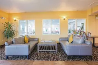 Red Lion Inn & Suites McMinnville Hotels in McMinnville