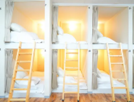 One Hostel&Standing Bar