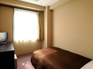 Nishiakashi Rincarn Hotel 西明石リンカーンホテル (Business Hotel)