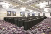 La Quinta Inn & Suites by Wyndham San Antonio Riverwalk