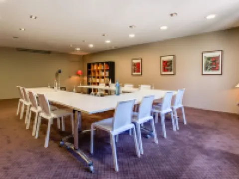 瓦朗斯法蘭西酒店 得弘酒店