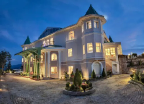 Club Mahindra Pristine Peaks, Naldehra