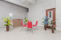 RedDoorz @ Gedangan Sidoarjo Hotel di Kecamatan Gedangan