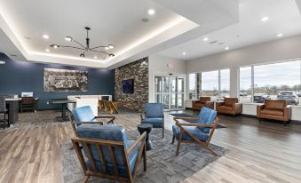 Holiday Inn Express Kansas City North – Parkville