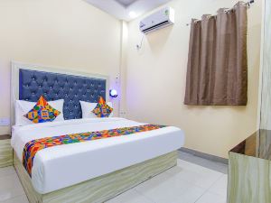 FabHotel Ashok Vihar