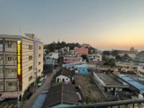 Sri Bhavyaresidency Hotels in Khammam