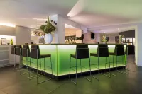 Best Western Plus Hotel du Parc Chantilly - bar