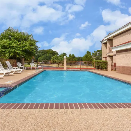 Days Inn by Wyndham Granbury
