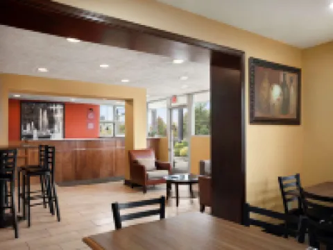 Super 8 by Wyndham Jackson Hotels in Jackson