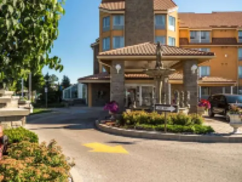 Monte Carlo Inn Barrie - Newly Renovated Hotels in Barrie