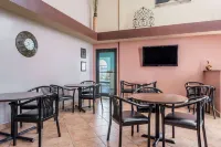 Days Inn by Wyndham Amarillo - Medical Center - sarapan