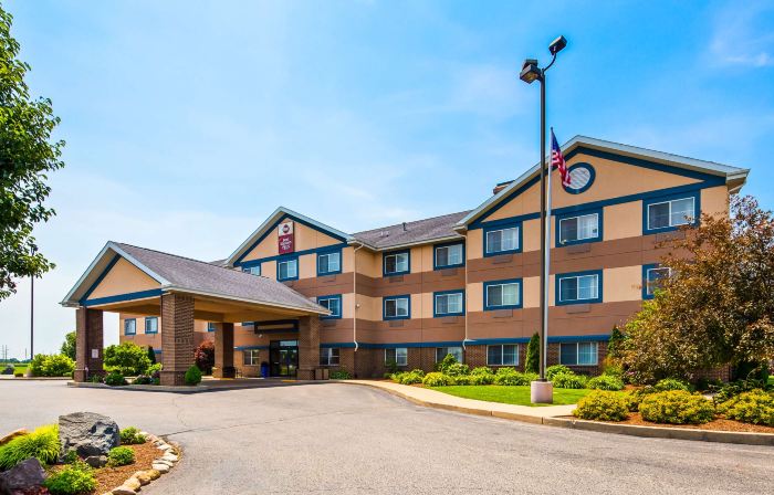 Best Western Plus Brandywine Inn  Suites