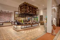 Ramada Suites by Wyndham Solo - breakfast
