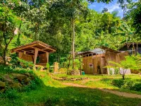 Goes Camp Sentul Campground Hotels in Cibadak