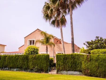 Casa Larauri Oliva Nova