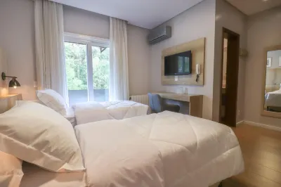 Pousada Bella Viena Hotels in C A I C