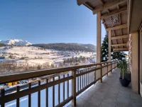 內薩小木屋 孔布盧酒店