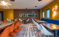 Essence Hotel - 조식 운영