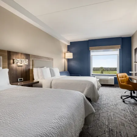 Holiday Inn Express STRATHROY by IHG
