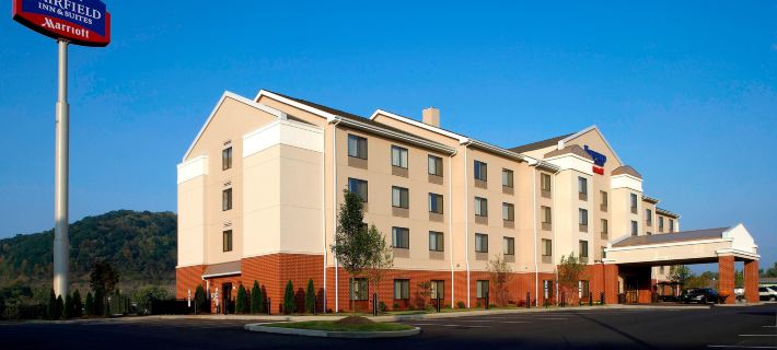 Fairfield Inn & Suites Pittsburgh Neville Island Hotels in Allegheny County