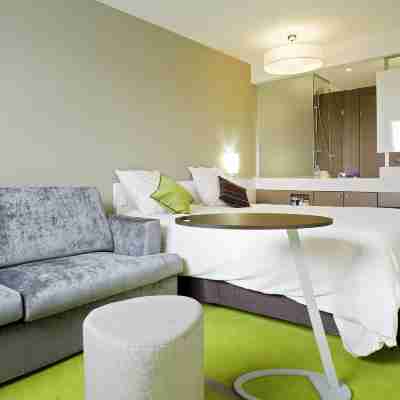 ibis Styles Bordeaux Aéroport Rooms