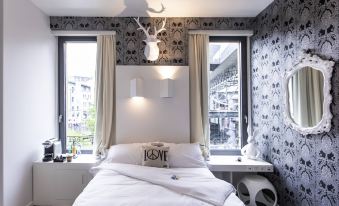 Ibis Styles Lausanne Center MadHouse